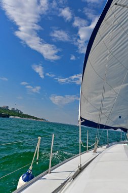 Odessa kıyısı boyunca bir tekne gezisi..