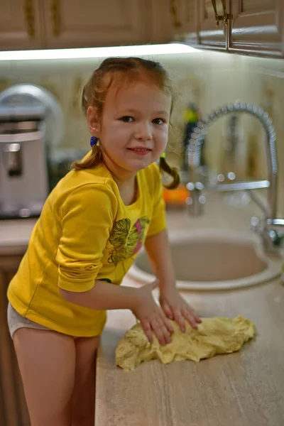 Child Girl Makes First Steps Cooking Kneads Dough Baking — Stock Photo, Image