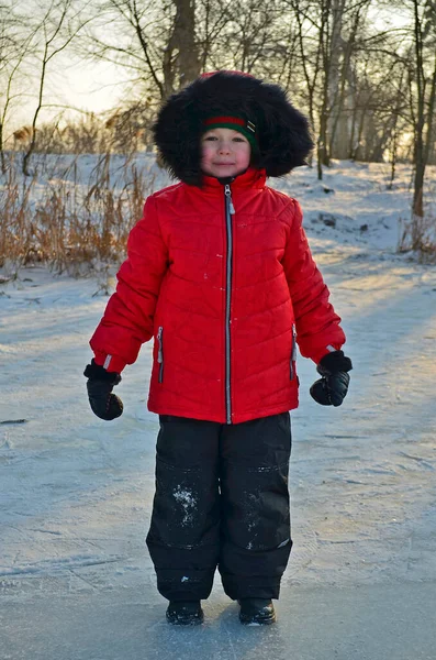 Little Girl Child Goes Skiing Winter — Stock Photo, Image