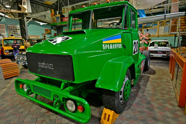 Ucrânia Dnepropetrovsk 2021 Exposição Carros Retro Carros Esportes Caminhões Militares — Fotografia de Stock