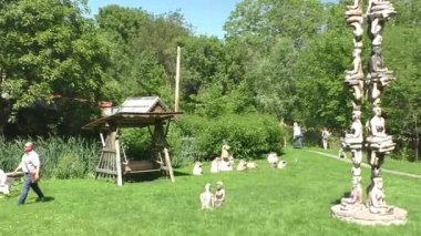 Poltava bölgesi, Poltava şehri, Ukrayna 06 / 22 / 2020. Ukrayna 'nın Opishnya' daki Ulusal Müze-Çömlek Rezervi, Ukrayna 'nın çömlek mirasını korumak ve popülerleştirmek isteyen bir araştırma, kültür ve eğitim kurumudur..