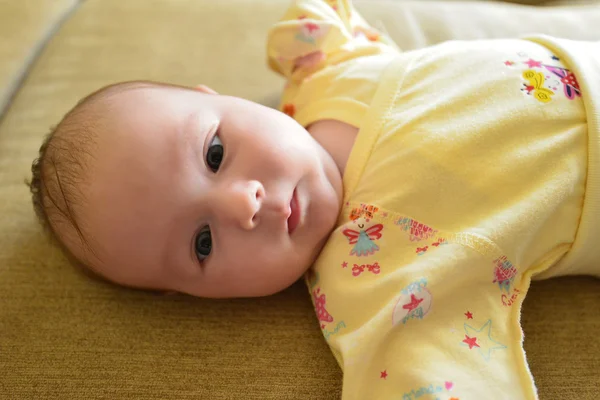 Bello, gioioso bambino . — Foto Stock