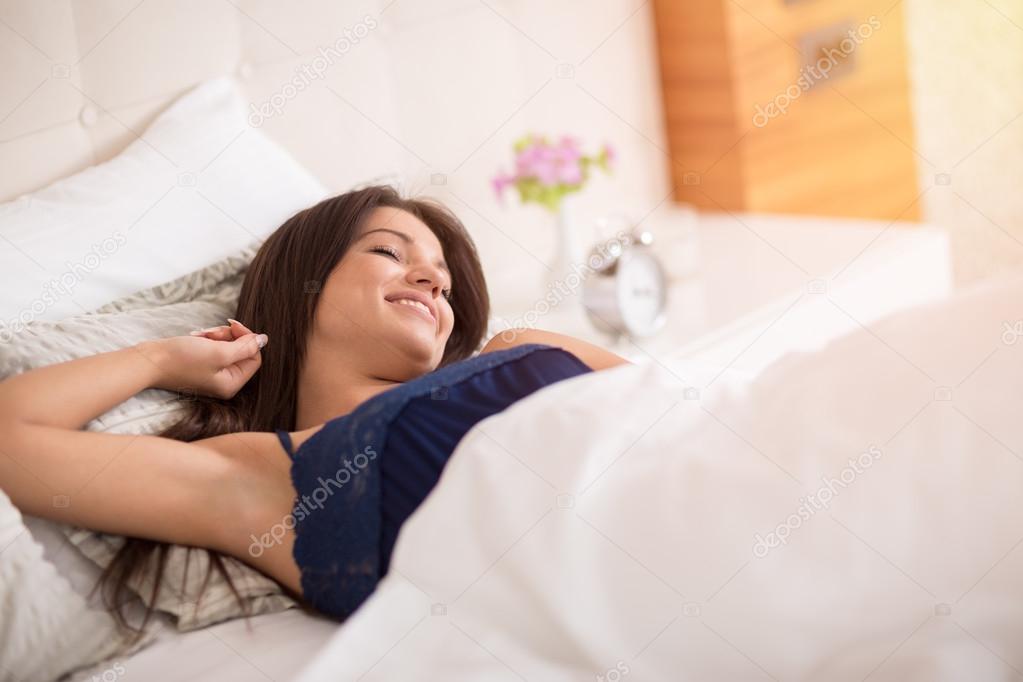Woman wakes up from sweet dream