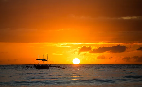Zeilboot zonsondergang Fantasy — Stockfoto