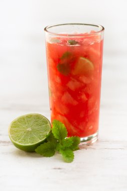 soğuk taze karpuz suyu