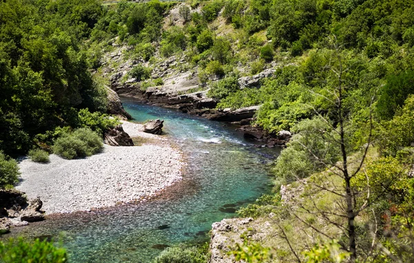 Mountain stream — Stock Photo, Image