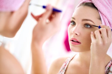 güzel güzel kız makyaj 