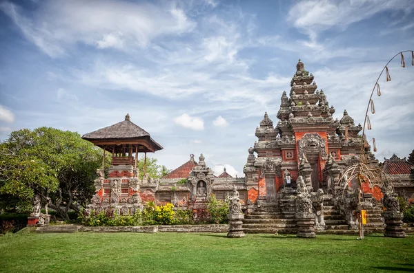 Royal temple at bail — Stock Photo, Image