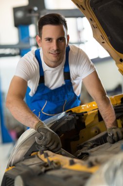 portre mekanik motor çalışan