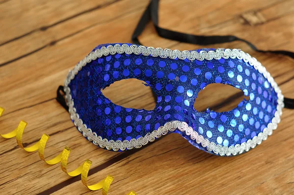 Синяя маска — стоковое фото