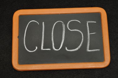 Blackboard yakın üzerinde yazılı kelime ile