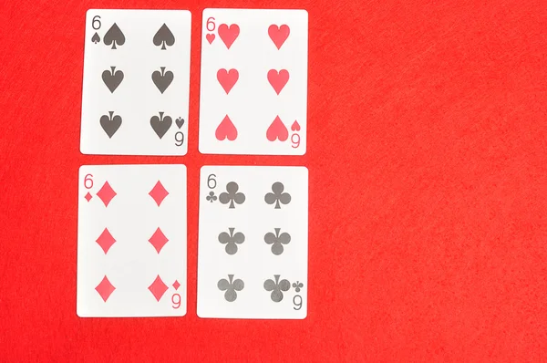 La couleur différente des cartes numéro 6 — Photo