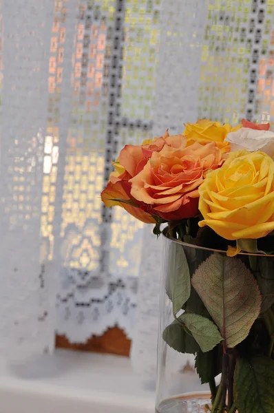 Egy-egy csokor színes rózsák — Stock Fotó