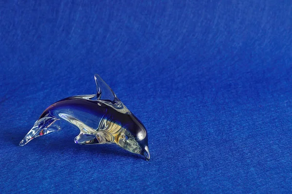 Egy üveg delfin figura, amelyet eladott ajándéktárgyak — Stock Fotó