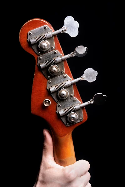 Старая бас-гитара — стоковое фото