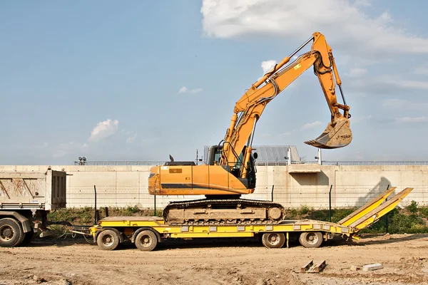 Kettenbagger — Stockfoto