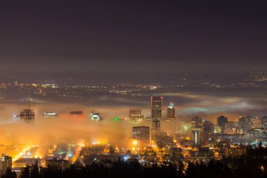 Portland Cityscape sabah sis içinde