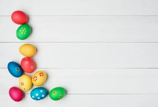 Huevos de Pascua multicolores —  Fotos de Stock