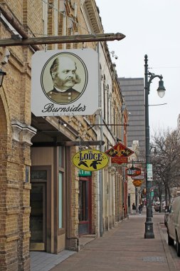 Austin, Texas cadde boyunca işletmeler için işaretler