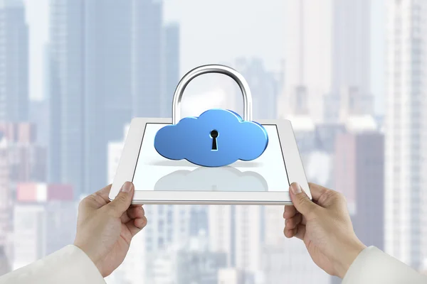 Cloud lock on tablet with hand holding, internet security concep — Stock Photo, Image