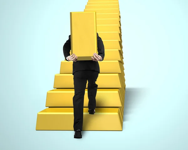 Carrying bullion on stairs — Stock Photo, Image