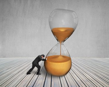 kum saati iterek işadamı eğimli