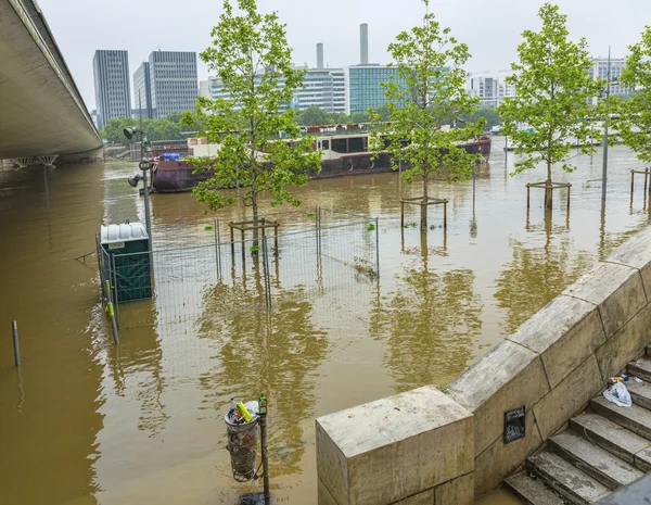 River Seine Flooding in Paris — Stock Photo, Image