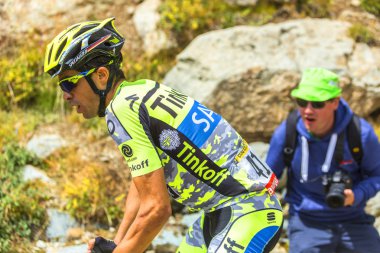Alberto Contador dağlar yollarda - Tour de France 2015