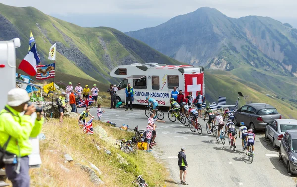 Il Peloton in Montagna - Tour de France 2015 — Foto Stock