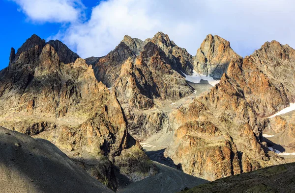 Bela Vista Dos Picos Alpinos Montagne Des Agneaux Entardecer Perto — Fotografia de Stock