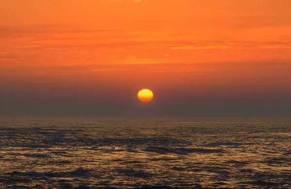 Citra Indah Matahari Terbit Atas Laut Brittany Utara Perancis — Stok Foto