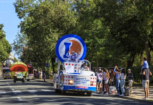 Rochelle France September 2020 Truck Leclerc Supermarket Driving Publicity Caravan — Stock Photo, Image