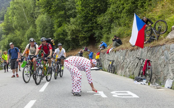 Aficionados en la carretera del Tour de Francia — Foto de Stock