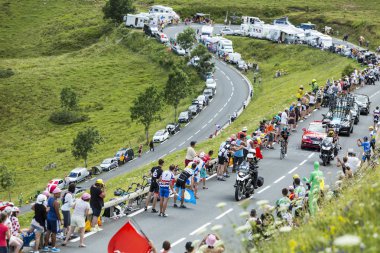 Bisikletçi Vasili Kiryienka Col de Peyresourde üzerinde