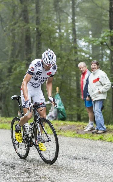 O ciclista Anthony Delaplace escalada Col du Platzerwasel - Tou — Fotografia de Stock