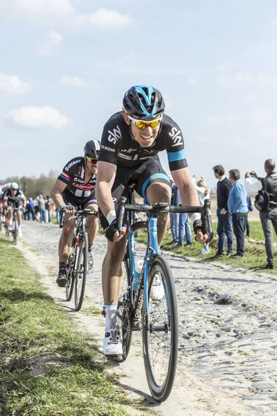 İki bisikletçiler - Paris Roubaix 2015 — Stok fotoğraf