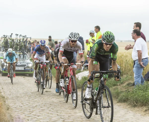 Im Peloton auf einer Kopfsteinpflasterstraße - Tour de France 2015 — Stockfoto