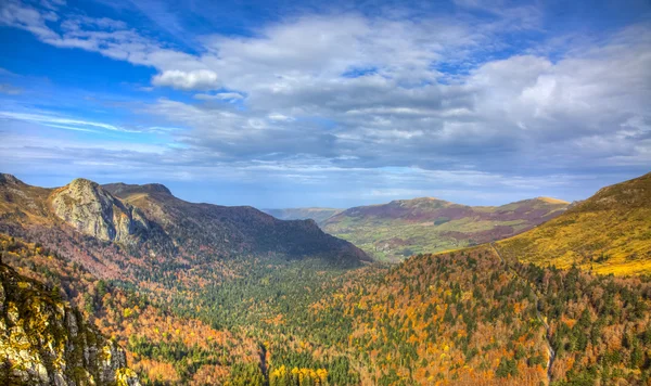 Bella valle autunnale — Foto Stock