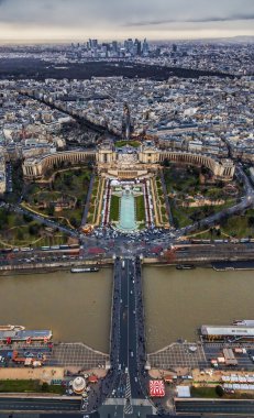 Paris - Trocadero ve Palais de Chaillot