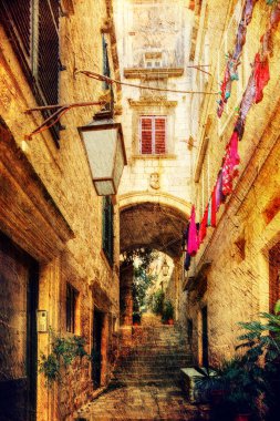 Dubrovnik eski kısmı dar sokakta. Hırvatistan.