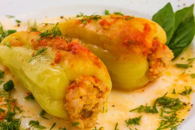 et ve artış dolgu ile personel sarı kırmızı biber