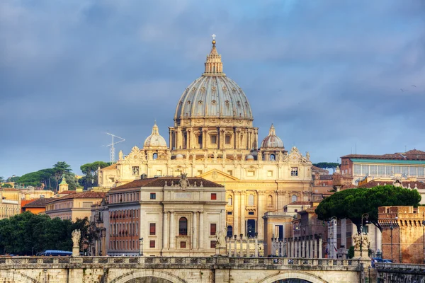 Basílica de São Pedro em Roma, Itália — Fotografia de Stock