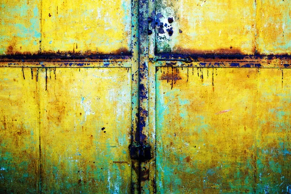 Paslı metal ve eski püskü boya gelen eski zaman