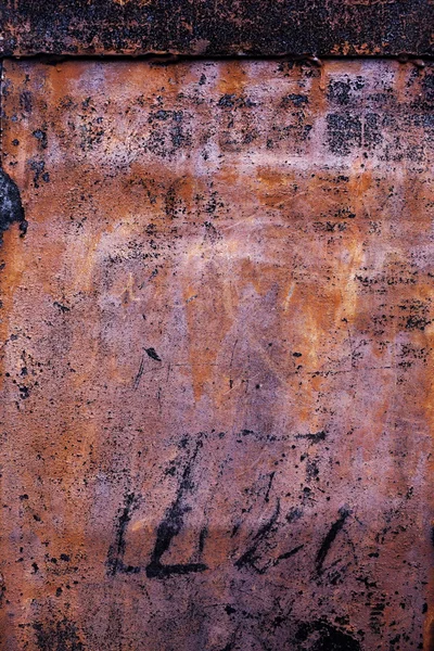 Régi rozsdás fém háttér alkalomként repedt festékkel — Stock Fotó