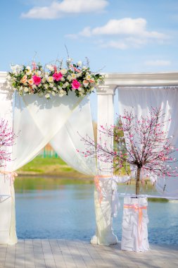 düğün töreni süslemeleri