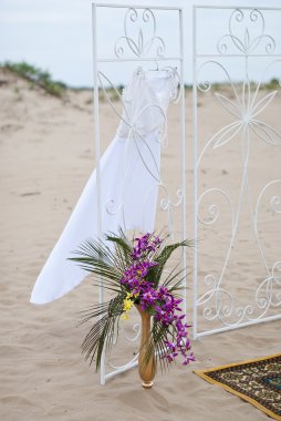 Güzel soyut çiçek buketi çöl kum