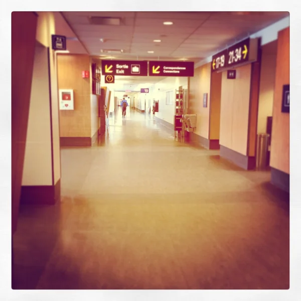 Koridorda Havaalanı — Stok fotoğraf