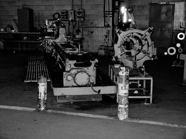 Macchine industriali in miniera di ferro — Foto Stock
