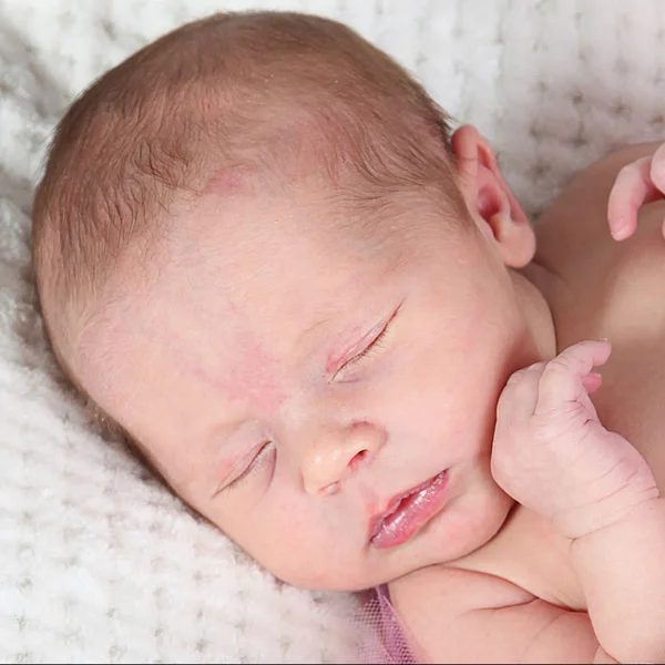 Mało noworodek noworodka — Zdjęcie stockowe