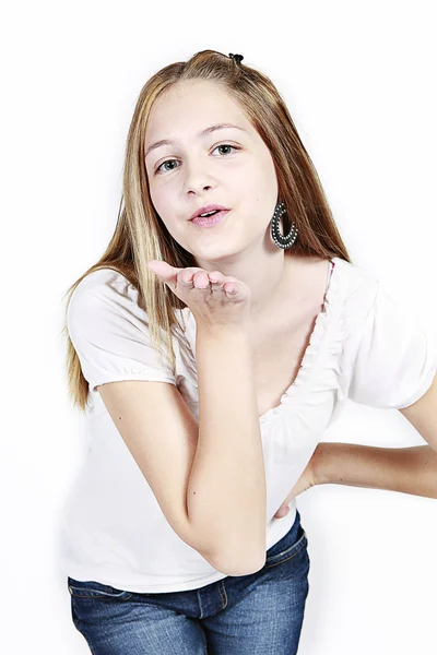 Menina em estúdio posando — Fotografia de Stock